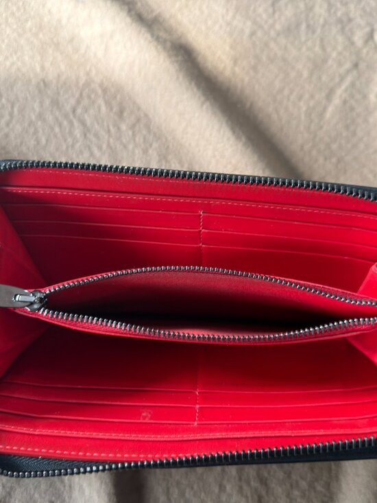 Christian Louboutin Black leather Panettone studded wallett - Picture 5 of 8